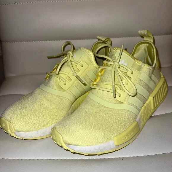 womens adidas nmd_r1s size 7 - Picture 3 of 4
